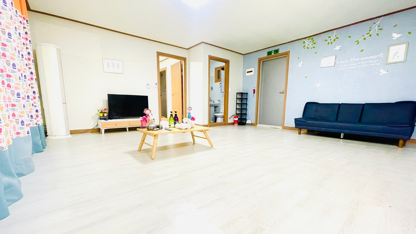 소나무방 - 24평 거실+방2+화장실2